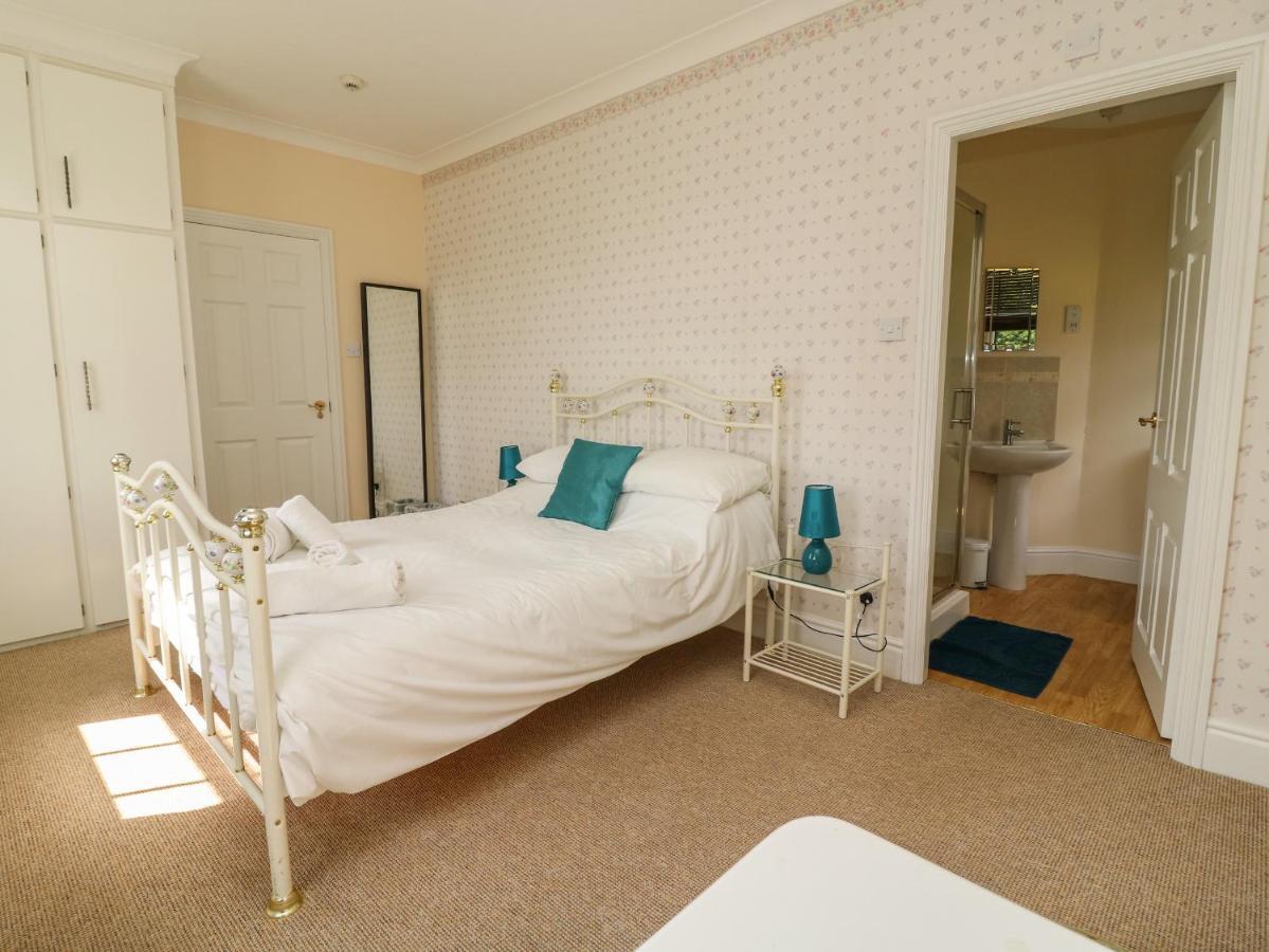 Woodhill Villa Bentley  Dış mekan fotoğraf